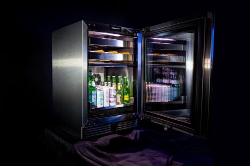 Perlick G5 24" Under Counter Refrigerator - solid - Image 4